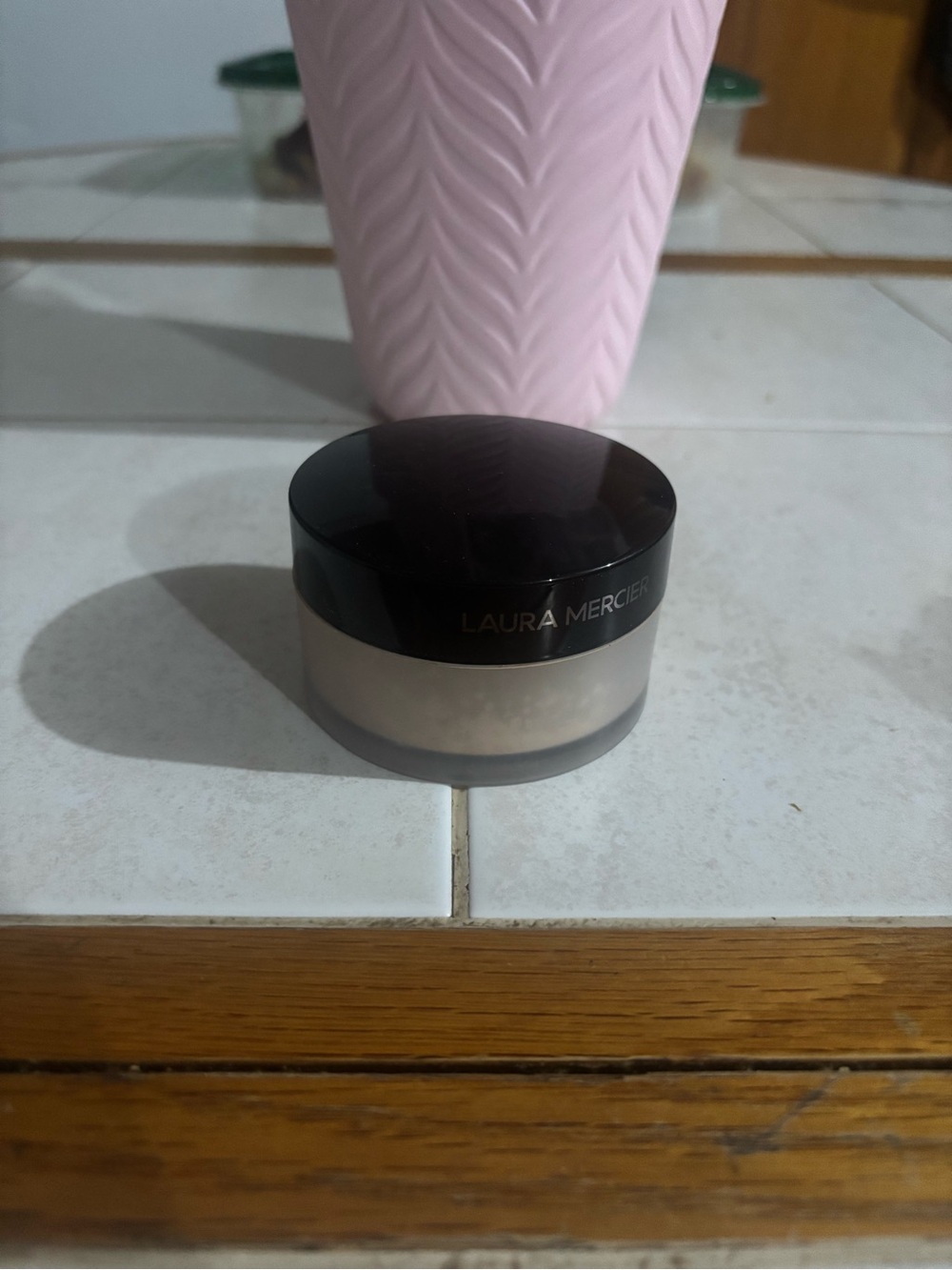 laura mercier Translucent Setting Powder with Black Lid